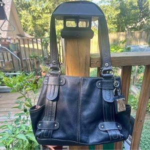 TIGNANELLO Genuine Pebbled Leather Black Shoulder Bag with Bonus Keychain